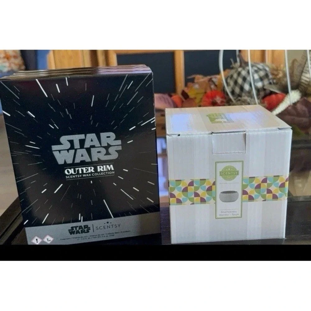 NEW small Scentsy Mod taupe warmer AND Star Wars Outer Rim 3-pack Scentsy bars
